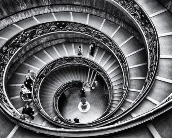 escalier Image par Image par wendy CORNIQUET de Pixabay